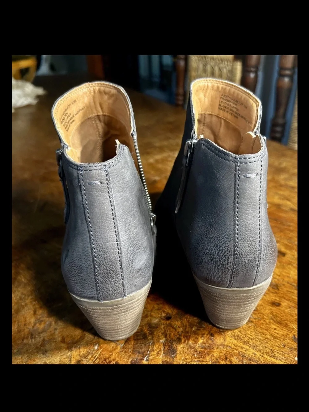 Women’s Frye Leather Western Ankle Boots Pointed Toe Inside Zip Size 8.5 M